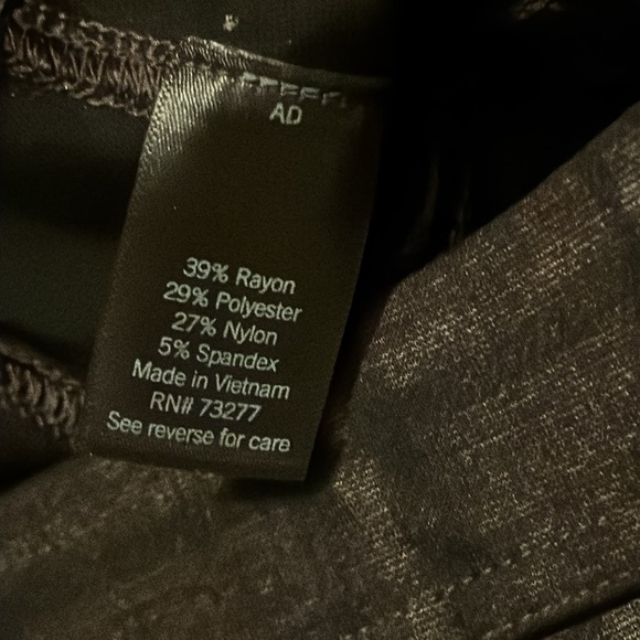 Simply Vera | Vera Wang | Skinny Mid Rise Pants | Brown/Black Plaid | XXL Short - Picture 4 of 5